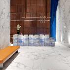 El fundador de Inditex, a través de su brazo inversor Pontegadea, se hace con el rascacielos por más de 500 millones de euros