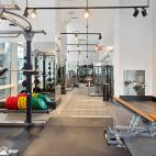 El fundador de Inditex, a través de su brazo inversor Pontegadea, se hace con el rascacielos por más de 500 millones de euros