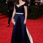 La cantante, en la gala del MET 2014 dedicada al diseñador Charles James, vestida de Tommy Hilfiger