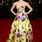 La actriz, en la gala del MET 2014 dedicada al diseñador Charles James, vestida de Carolina Herrera