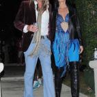 5c8b0e6322000031001a2e7d