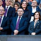 5e518f272600000405b5f8ca