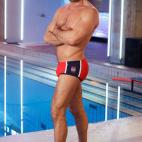 Colaborador habitual de Ana Rosa Quintana. Sale en El programa de Ana Rosa comentando las noticias del corazón.