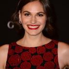 5c8b3d20240000f7054d2d31