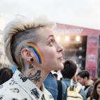 5c8aed5a240000f404a3e983