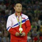 5c8b2e3f2300007f01244eff