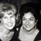 5c8a4994260000f903fe26e7