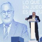 Miguel Arias Cañete durante el acto de arranque en la calle Génova.