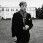 5c8a6481250000e203c8fceb