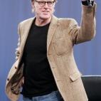 5c8a6484240000f404a305e3