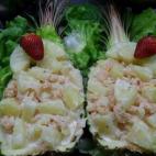 Es un plato agridulce que va muy bien como entrante. Su preparación lleva una media hora. Lee la receta en CookPad.