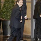 5c8acde9250000580681c792