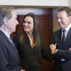 5c8b0ef52400004205a3feda