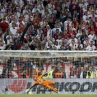 5c8ab2202300003000e6ff2c