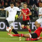 5c8ab2222000009d036f9237