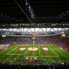 5c8ab229250000bd05819219