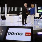 5c8ad5552300007f0123cb33