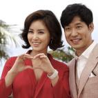 5c8aa7723b000054066c4f85