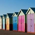 Este 2015 se celebra el 25 aniversario del Orgullo en Brighton, una celebración ya histórica en la vibrante ciudad inglesa que mueve masas cada año. La ciudad se vuelve multicolor esos días, con una gran cabalgata, así como todo tipo de sho...