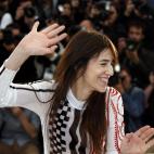 5c8aa774230000d504237066