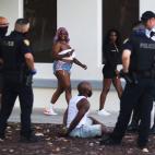 60585b22270000f507c83f98