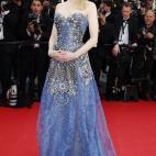 La protagonista de Gracia de Mónaco, vestida de Armani Privé.