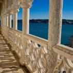 Otra de las joyas del Barrio de Belém es su Torre, de obligada visita tanto de día como de noche y, en especial, durante el atardecer. La Torre de Belém, a orillas del río, sirvió en su día como centro de recaudación de impuestos. Hoy, se...