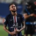 Paris Saint-Germain's Brazilian forward Neymar cries at the end of the UEFA Champions League final football match between Paris Saint-Germain and Bayern Munich at the Luz stadium in Lisbon on August 23, 2020. (Photo by David Ramos / POOL / AFP) ...