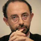 5c8a4ab4360000a61b6b4907