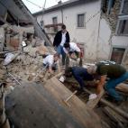 5c8aa9602400000a05a3711f