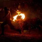 5c8b12042000009d03701312