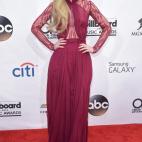 La cantante australiana Iggy Azalea aciudió a la gala Billboard vestida de Zuhair Murad.