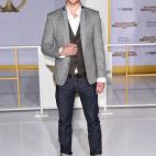 5c8b1279360000c81a6c65e2