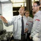 ¡No iba a ser menos que Mas el presidente de Cantabria! El está "muy orgulloso" de la planta de Nissan en Los Corrales de Buelna y no ha dudado en dar subvenciones a la empresa japonesa. De Santander a Tokio no hay tanto.