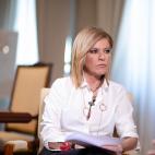 5ca479f1230000a200af5a64