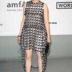 5c8b0a632000009e047005b9