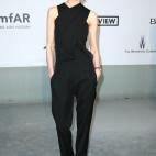 5c8b0a64360000a61b6c5769