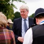 Charles Spencer, hermano de Diana, a su llegada