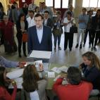 5c8af251240000f7054cb405