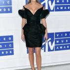 5c8aa970360000a61b6bd33e