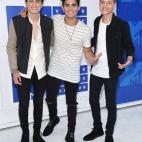 5c8aa9722000009e046f8176