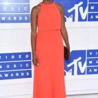 5c8aa97220000043046f817a