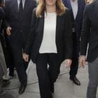 5c8a99952400000a05a34a22