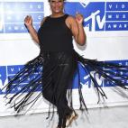 5c8aa97d2400000a05a37169