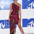 5c8aa97e2400006d054c3576