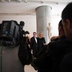 5c8b1357240000f404a4074e