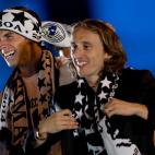 5c8b0c272400000a05a3f8eb