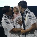 5c8b0cc42400004205a3fa67