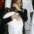 5c8aed8420000045046ff885