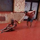 5c8b6cf3230000040124b2f8